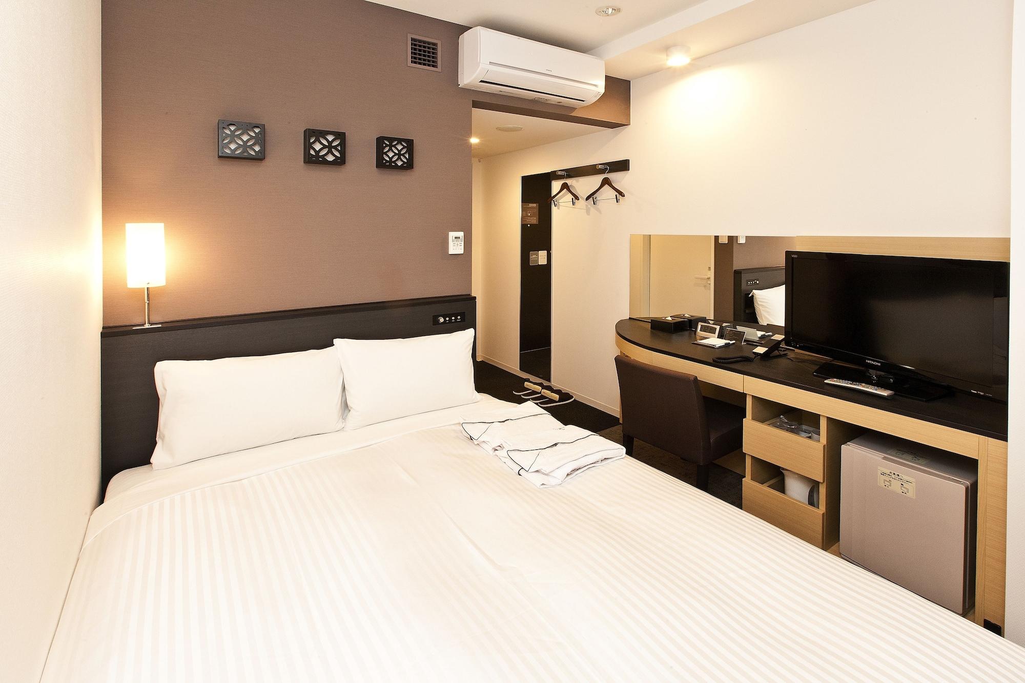Sotetsu Fresa Nihombashi-ningyocho 3* Tokio